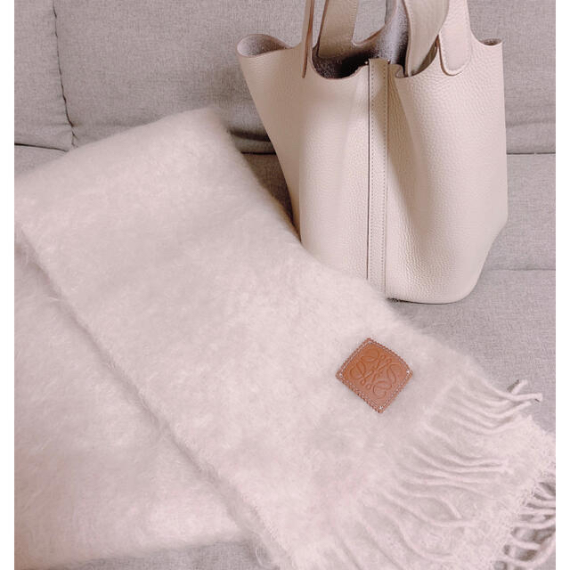 LOEWE - ロエベマフラー ロエベモヘアマフラー 白の通販 by LOEWE - ロエベマフラー ロエベモヘアマフラー 白の通販 by
