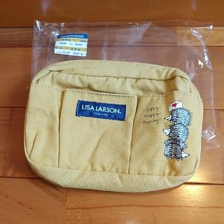 リサラーソン(Lisa Larson)のリサラーソン郵便局限定商品 バックインポーチ ハリネズミ柄(キャラクターグッズ)