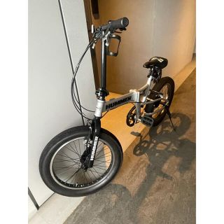 新品同様 新商品 ハマー 折り畳み自転車 ファットバイク シルバー