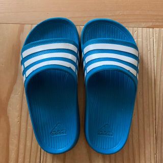 アディダス(adidas)のアディダス　サンダル(サンダル)