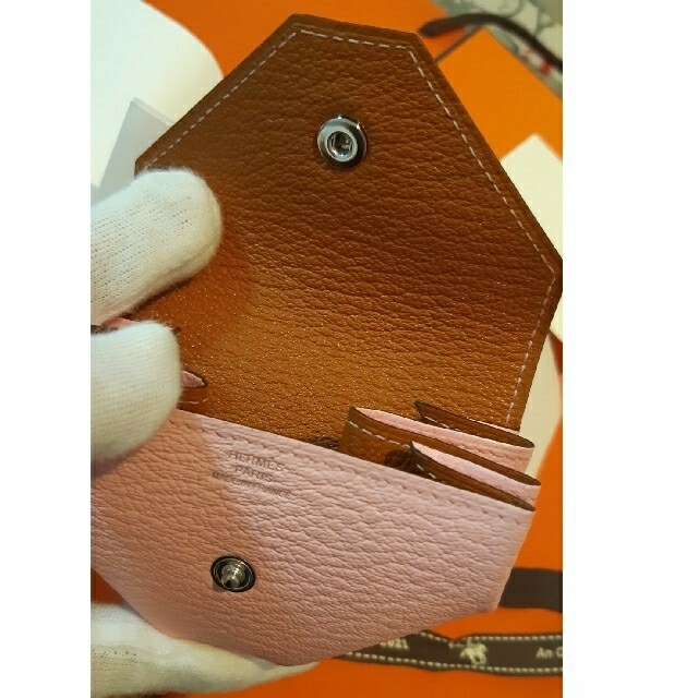 Hermes(エルメス)の【新品・入手困難】エルメス♡ヴェルソ♡ローズサクラ レディースのファッション小物(コインケース)の商品写真