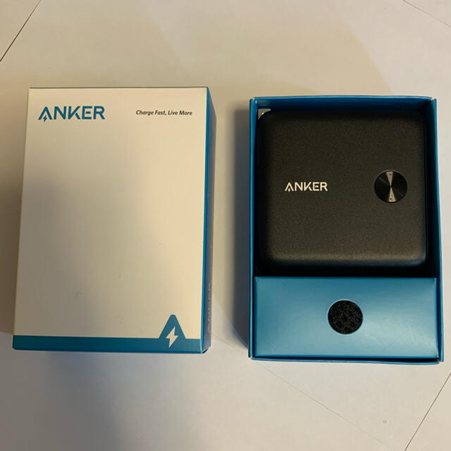 Anker PowerCore Fusion 10000 スマホ/家電/カメラのスマートフォン/携帯電話(バッテリー/充電器)の商品写真