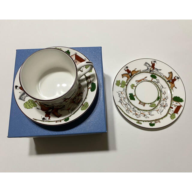 WEDGWOOD(ウェッジウッド)のWEDGWOOD  ハンティングシーン　トリオ　☆新品未使用☆ インテリア/住まい/日用品のキッチン/食器(食器)の商品写真