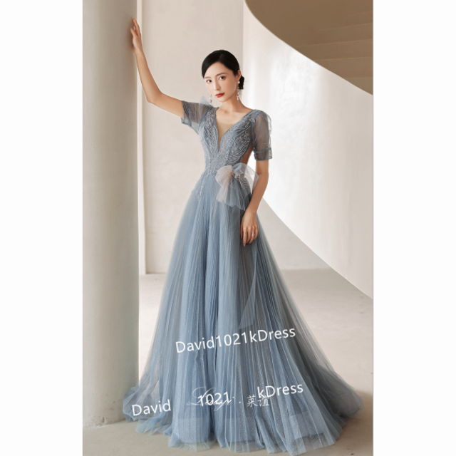 高品質！    パーティードレス    ブルー  キラキラチュール    結婚式 レディースのフォーマル/ドレス(ロングドレス)の商品写真