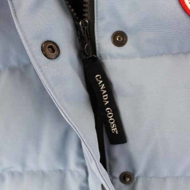 CANADA GOOSE(カナダグース)のカナダグース ダウンベスト ジャケット ジップアップ S ブルー ブラック メンズのジャケット/アウター(ダウンベスト)の商品写真