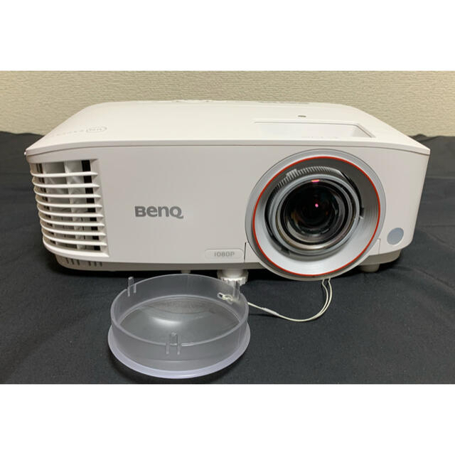 BenQ 短焦点　プロジェクター TH671ST