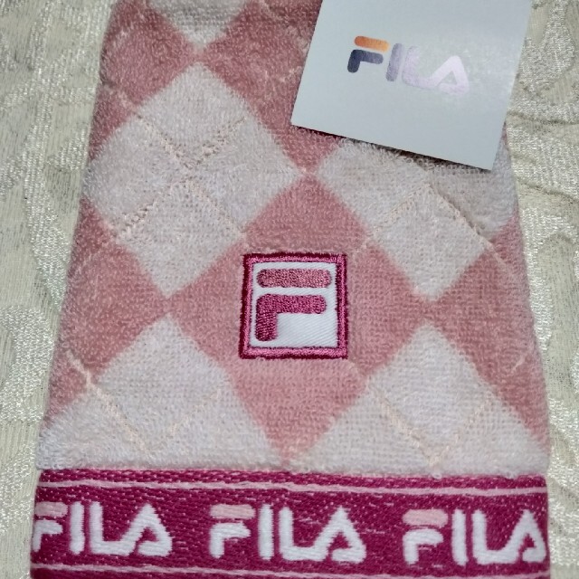 FILA(フィラ)のちいたん様ご専用ですT2 FILA タオルハンカチ レディースのファッション小物(ハンカチ)の商品写真