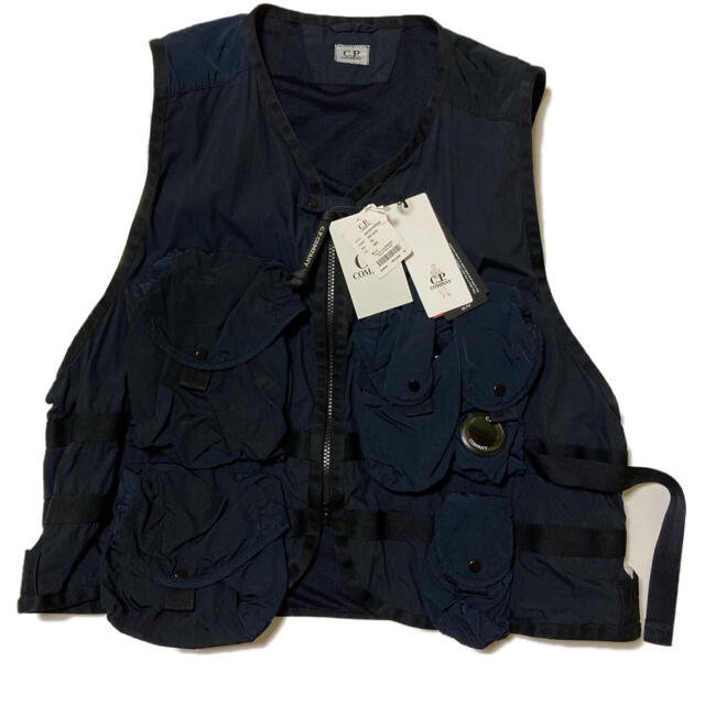 専用】新品 定価5.8万円 C.P.COMPANY ナイロンフィッシングベスト