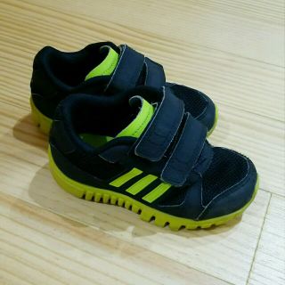 アディダス(adidas)のadidas☆スニーカー(スニーカー)