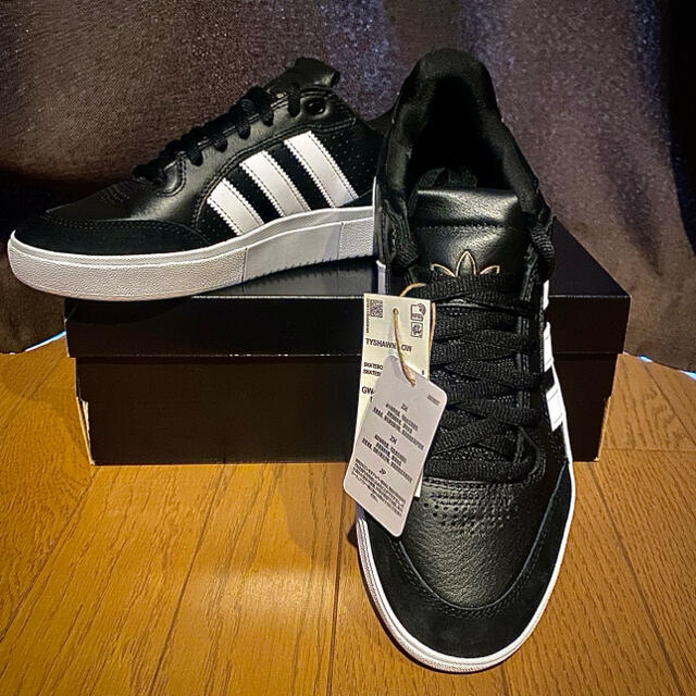 ADIDAS TYSHAWN 28CM