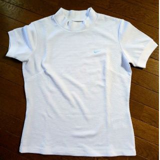 ナイキ(NIKE)のナイキ　ハイネックＴシャツ　半袖(ウェア)