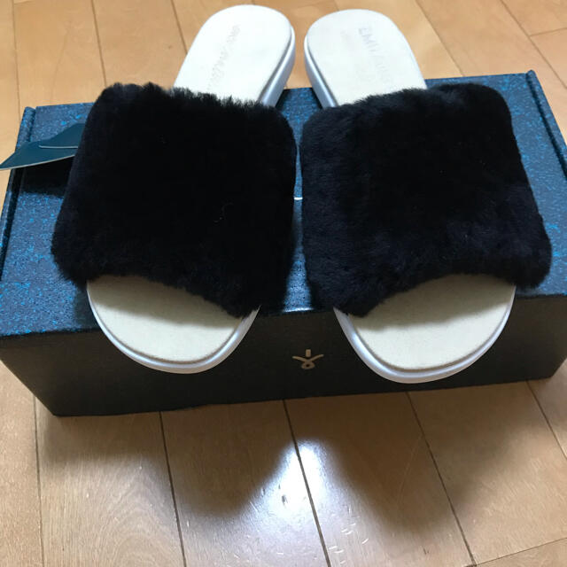 EMU(エミュー)のEMU シープファーサンダル レディースの靴/シューズ(サンダル)の商品写真
