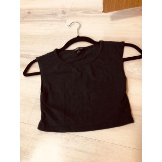 トップショップ(TOPSHOP)の新品TOPSHOP シンプルクロップドトップ 黒(タンクトップ)