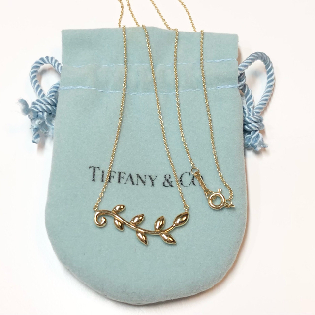 新作モデル Tiffany ペンダント YG ヴァイン リーフ ティファニー