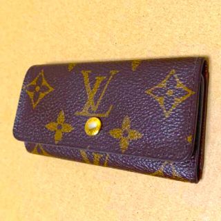 ルイヴィトン(LOUIS VUITTON)のルイヴィトン　キーケース　半額以下(キーケース)