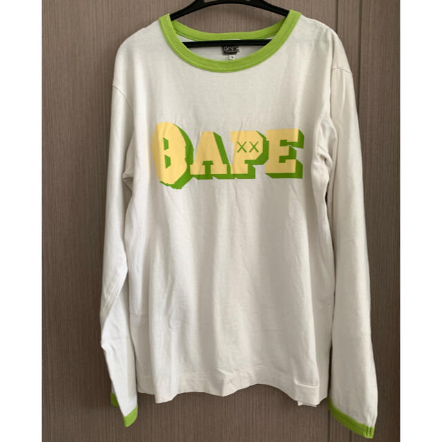 A BATHING APE(アベイシングエイプ)のアベイシングエイプ　長袖Tシャツ　Sサイズ   メンズのトップス(Tシャツ/カットソー(七分/長袖))の商品写真