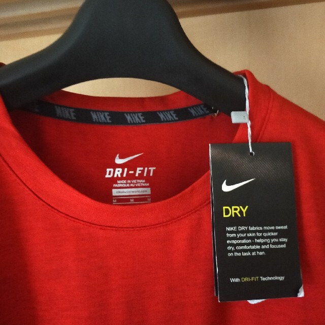 NIKE(ナイキ)のmariri様専用、NIKE  Tシャツ レディースのトップス(Tシャツ(半袖/袖なし))の商品写真