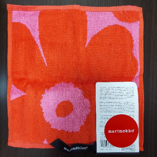 marimekko(マリメッコ)のマリメッコ  ハンドタオル レディースのファッション小物(ハンカチ)の商品写真