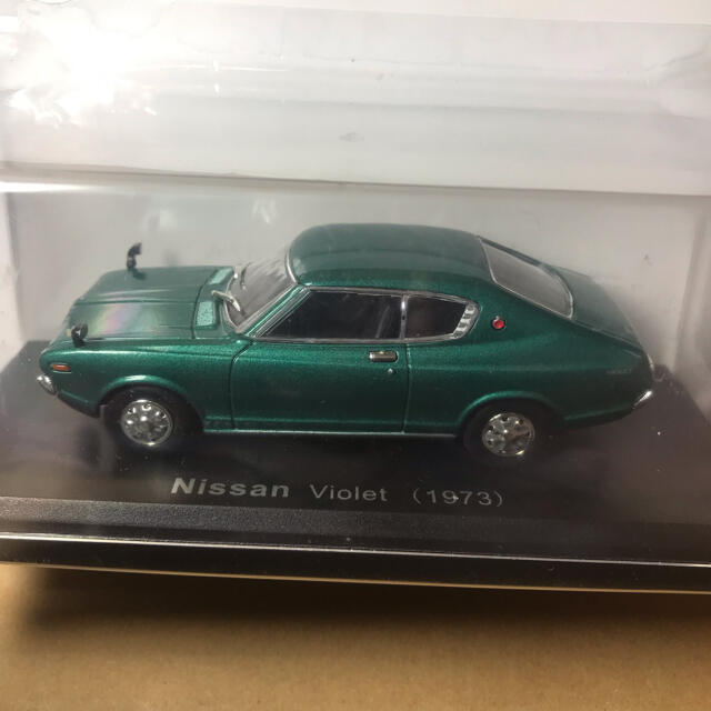 日産(ニッサン)の国産名車コレクション1/43ニッサン バイオレット　ミニカー  エンタメ/ホビーのおもちゃ/ぬいぐるみ(ミニカー)の商品写真