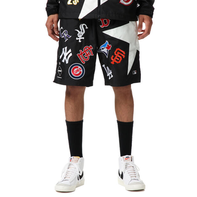 F.C.R.B.(エフシーアールビー)のF.C.Real Bristol MLB ALL TEAM SHORTS メンズのパンツ(ショートパンツ)の商品写真