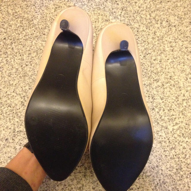 ベージュ♡パンプス レディースの靴/シューズ(ハイヒール/パンプス)の商品写真