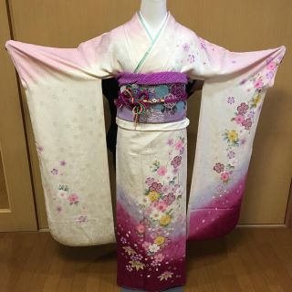 振袖used品☆ 4段ボカシ染め桜の花づくし 現代調振袖5点セット(振袖)