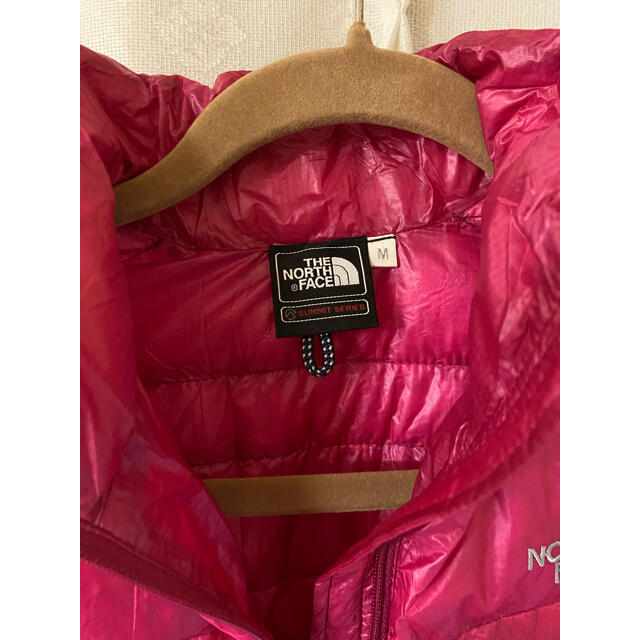 THE NORTH FACE(ザノースフェイス)のノースフェイス  ダウンベスト　レディース レディースのジャケット/アウター(ダウンベスト)の商品写真