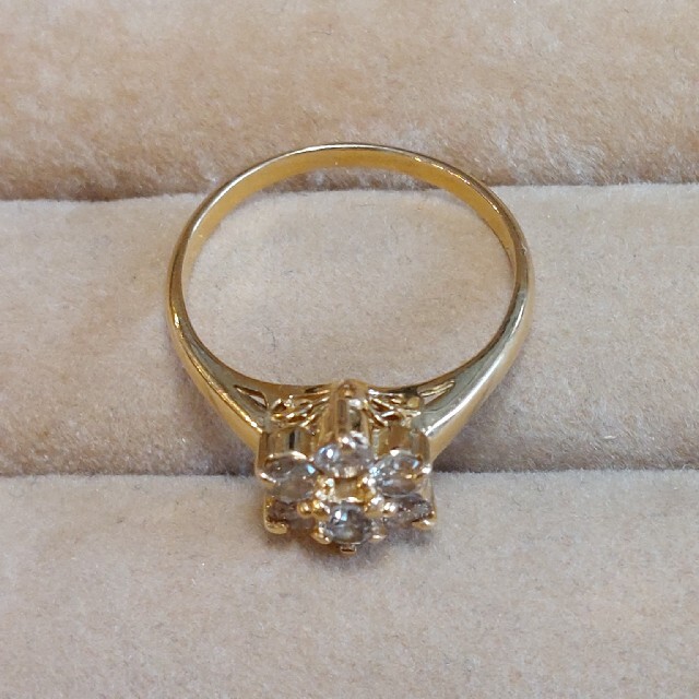 コメントお客様専用！K18 ダイヤ0.54 お花ですねリング レディースのアクセサリー(リング(指輪))の商品写真