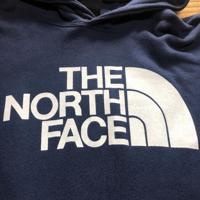 THE NORTH FACE(ザノースフェイス)のTHE NORTH FACEデカロゴパーカーメンズL即購入可 メンズのトップス(パーカー)の商品写真
