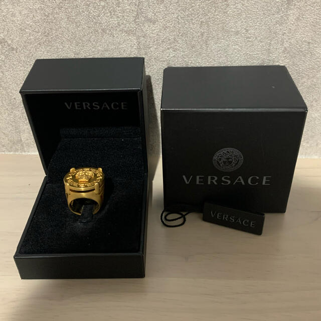 VERSACE(ヴェルサーチ)のVERSACE リング 17号 メンズのアクセサリー(リング(指輪))の商品写真