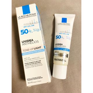 ラロッシュポゼ(LA ROCHE-POSAY)のラ　ロッシュポゼ　化粧下地　トーンアップライト　30ml 新品未使用　(化粧下地)