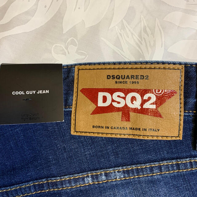 DSQUARED2(ディースクエアード)の月末セール中！DSQUARED2 COOL GUY JEAN Lサイズ メンズのパンツ(デニム/ジーンズ)の商品写真