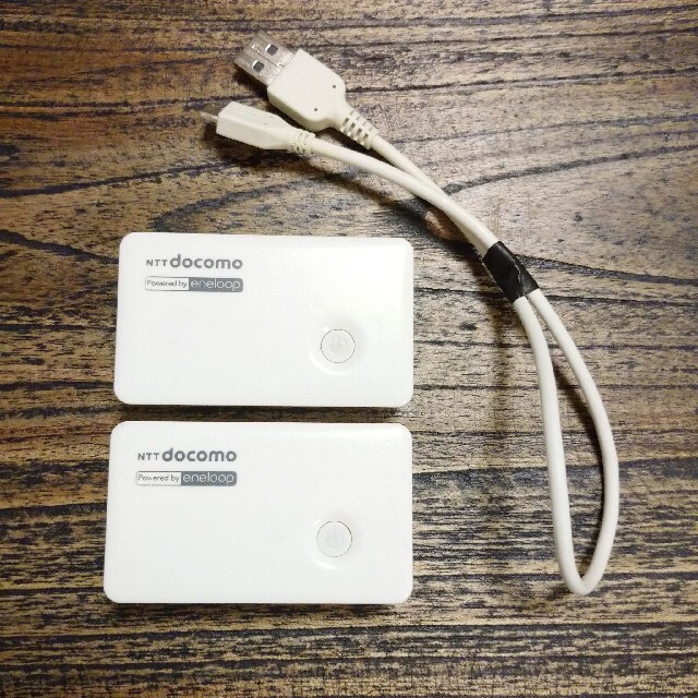 NTTdocomo - ドコモ 純正 ポータブル 充電器 ポケット NTTdocomo - ドコモ 純正 ポータブル 充電器 ポケット