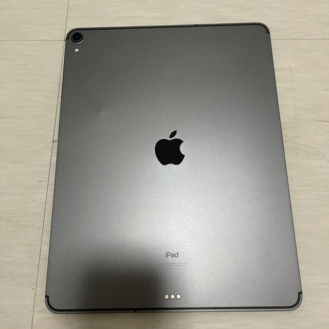 激安正規 
 1TB iPad pro Pro シルバーセルラーSIMフリー- 12.9 即出荷 1tb 11インチ cellular 美品1TB】iPadPro12.9インチ 11インチ(第3世代) Apple 2018(第3世代） (第 PC/タブレット 1