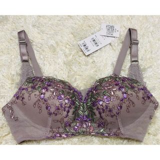 ブラデリスニューヨーク(BRADELIS New York)の最終価格　新品タグ付き　ブラデリス　Floret Bra ノンワイヤー(ブラ)