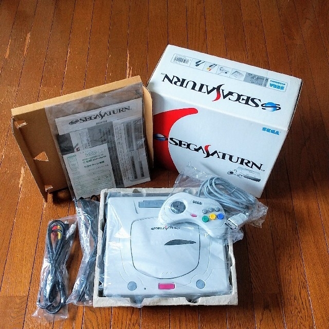 ＳＥＧＡＳＡＴＵＲＮ【超美品・】SEGA SATURN TM HST-0019セガサターン　外箱