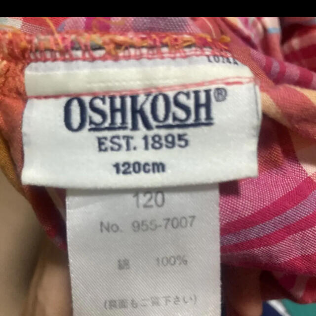 OshKosh(オシュコシュ)のワンピース　双子　姉妹 キッズ/ベビー/マタニティのキッズ服女の子用(90cm~)(ワンピース)の商品写真