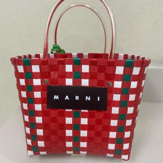 マルニ(Marni)のマルニ フラワーカフェ ピクニックバッグ　レッド(かごバッグ/ストローバッグ)