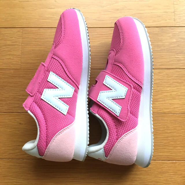 New Balance(ニューバランス)のニューバランス　20.5センチ キッズ/ベビー/マタニティのキッズ靴/シューズ(15cm~)(スニーカー)の商品写真