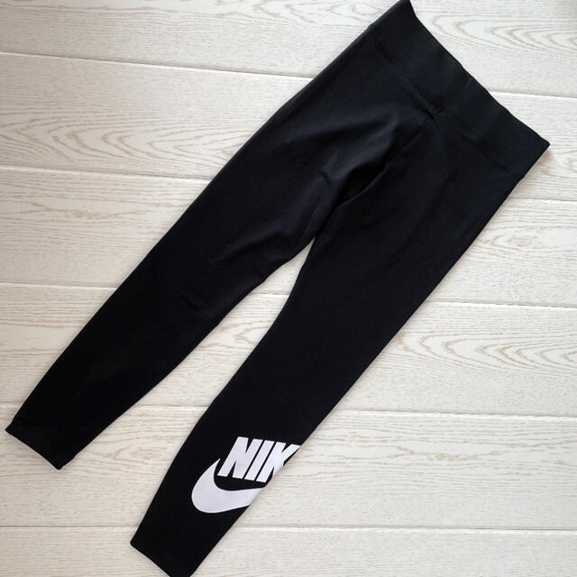 NIKE(ナイキ)のNIKE レディース【M】レガシー タイツ レギンス トレーニング 黒 レディースのレッグウェア(レギンス/スパッツ)の商品写真