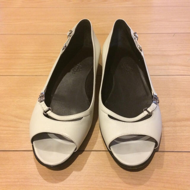 HERMES フラットシューズ サイズ37 HERMES フラットシューズ サイズ37