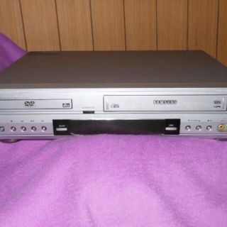 サムスン(SAMSUNG)のSAMSUNG　サムスン　DVD/VHS　プレーヤー　部品取り 又は 研究用に(DVDプレーヤー)