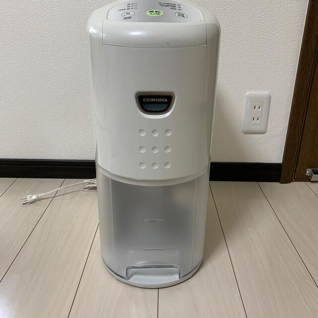 コロナ除湿機 CD-P6317 スマホ/家電/カメラ 加湿器/除湿機 年末セール