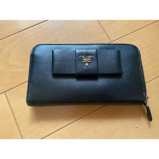 プラダ(PRADA)のプラダ(財布)