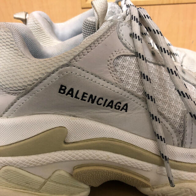 balenciaga バレンシアガ　triple S ブラン　40 3