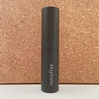 イニスフリー(Innisfree)のinnisfree リアルフィット　マット　リップスティック(口紅)