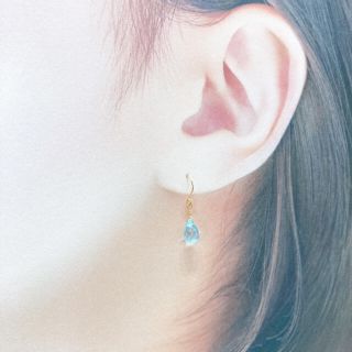 sold out】K18イエローゴールド ブルートパーズ フックピアス の通販 ...
