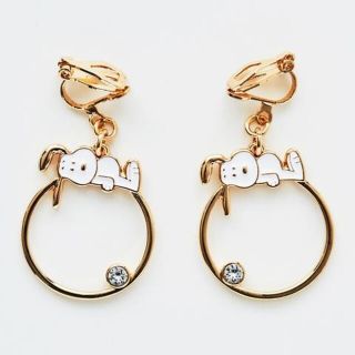 スヌーピー ピアス イヤリングの通販 8点 Snoopyのレディースを買うならラクマ
