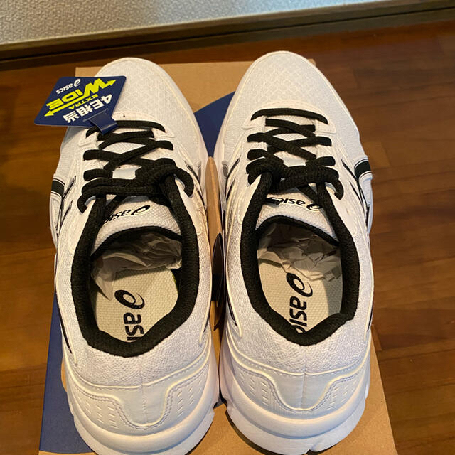 asics(アシックス)の新品　アシックス　スニーカー　レディース レディースの靴/シューズ(スニーカー)の商品写真