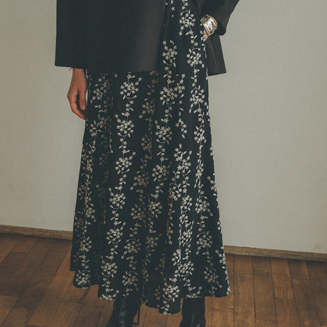 クラネ CLANE STRIPE FLOWER EMBROIDERY SKIRTの通販 by 金魚う's shop